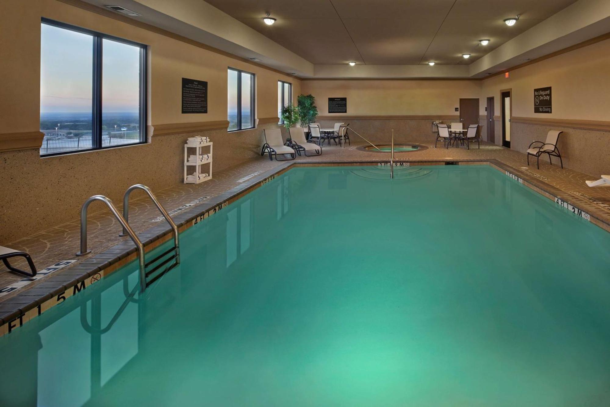 Hampton Inn & Suites Decatur Luaran gambar